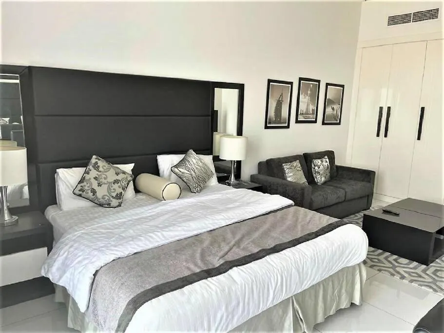 18 Bricks Studio Apartment Roma 513 Dubaj Spojené arabské emiráty